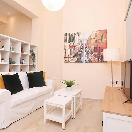 Soft Breeze Apartment